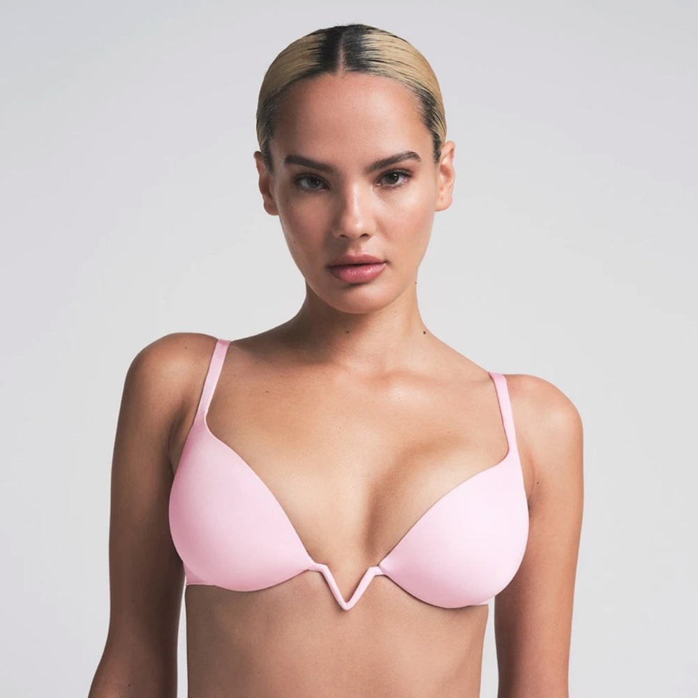 SKIMS DEEP PLUNGE BRA